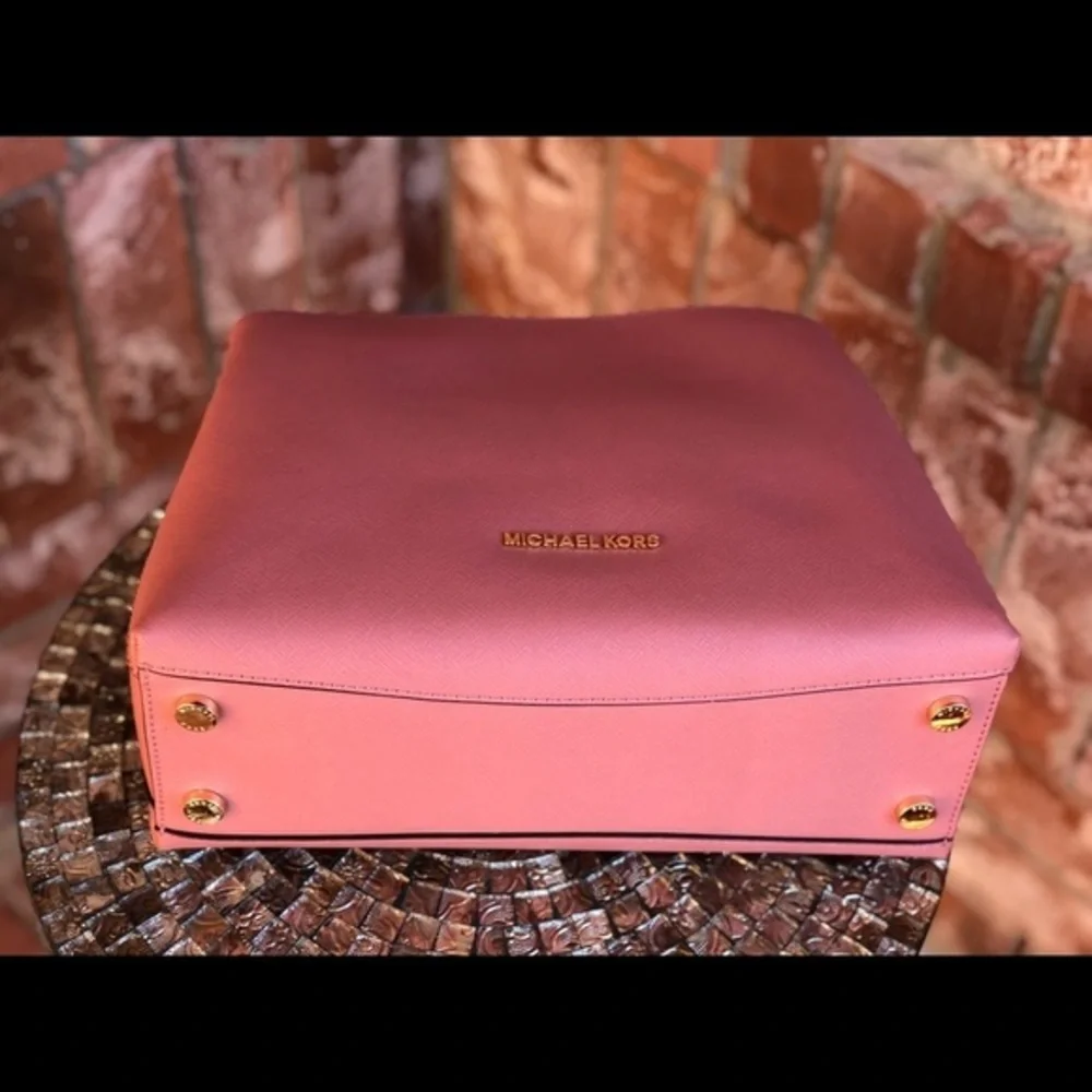 Michael kors LG EW satchel leather bag Rose